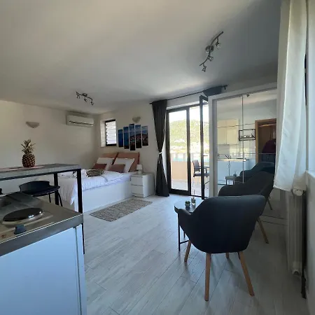 Guest house And Maritimo